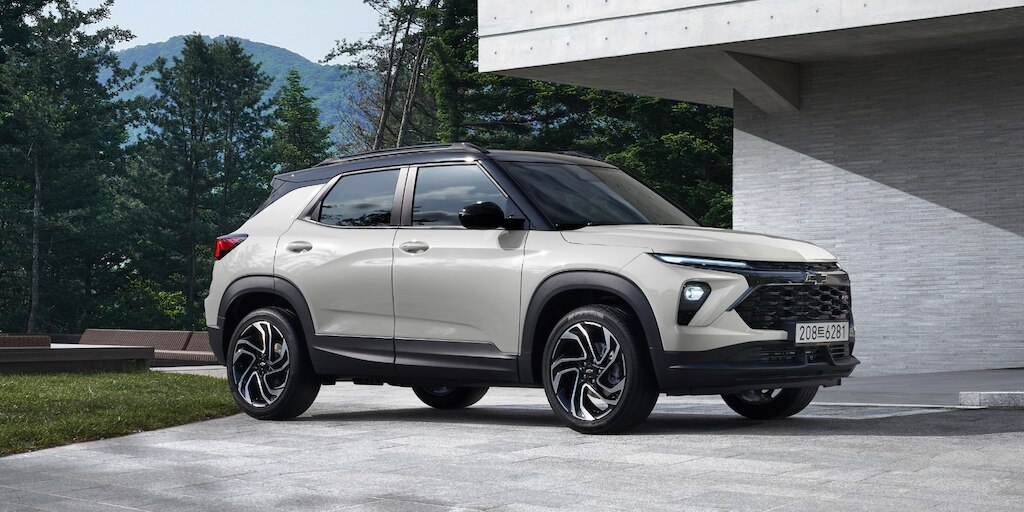 2026 Chevrolet Groove Photography: Exterior Static 3/4 Front