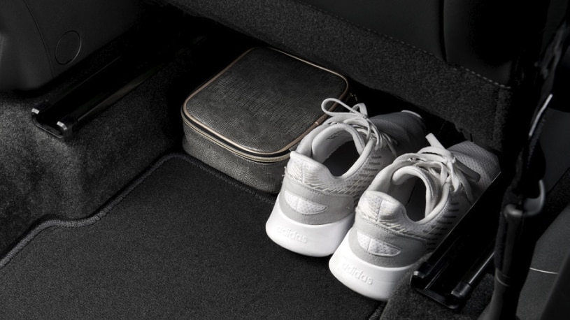 2026 Chevrolet trailblazer Photography: Floor Storage